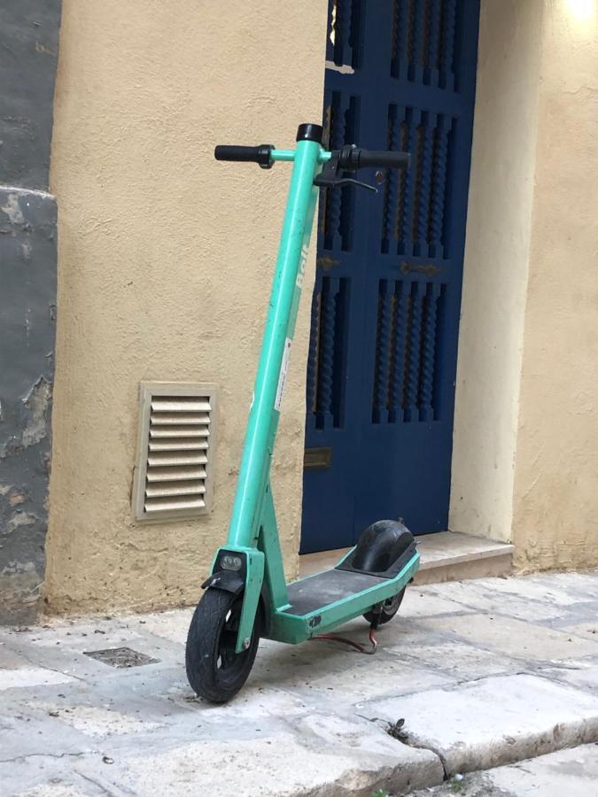 Floriana Cosy Townhouseアパートメント エクステリア 写真